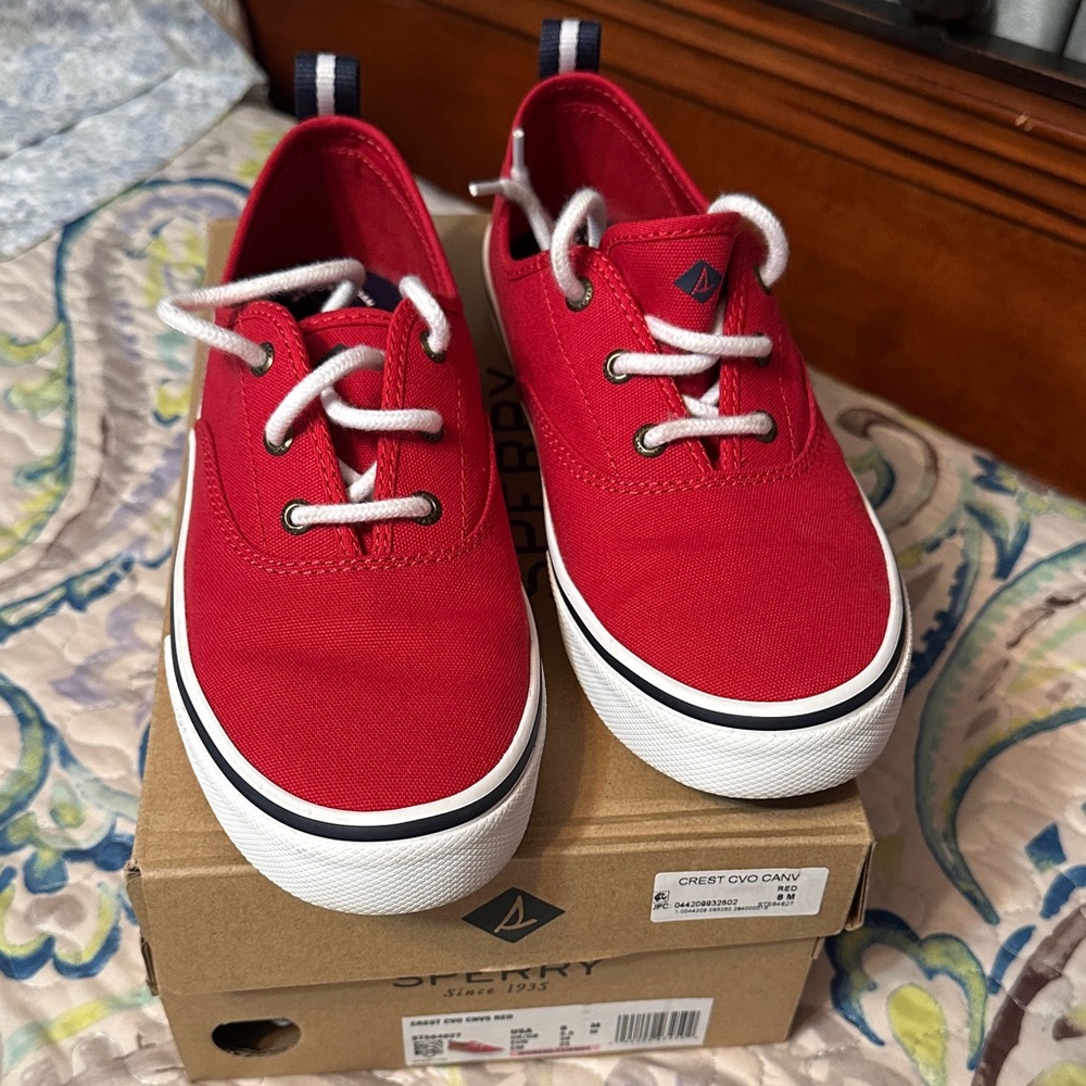 Ladies Sperry  Red Canvas Sneakers 8M